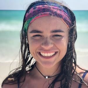 Meet your Posher, Eva